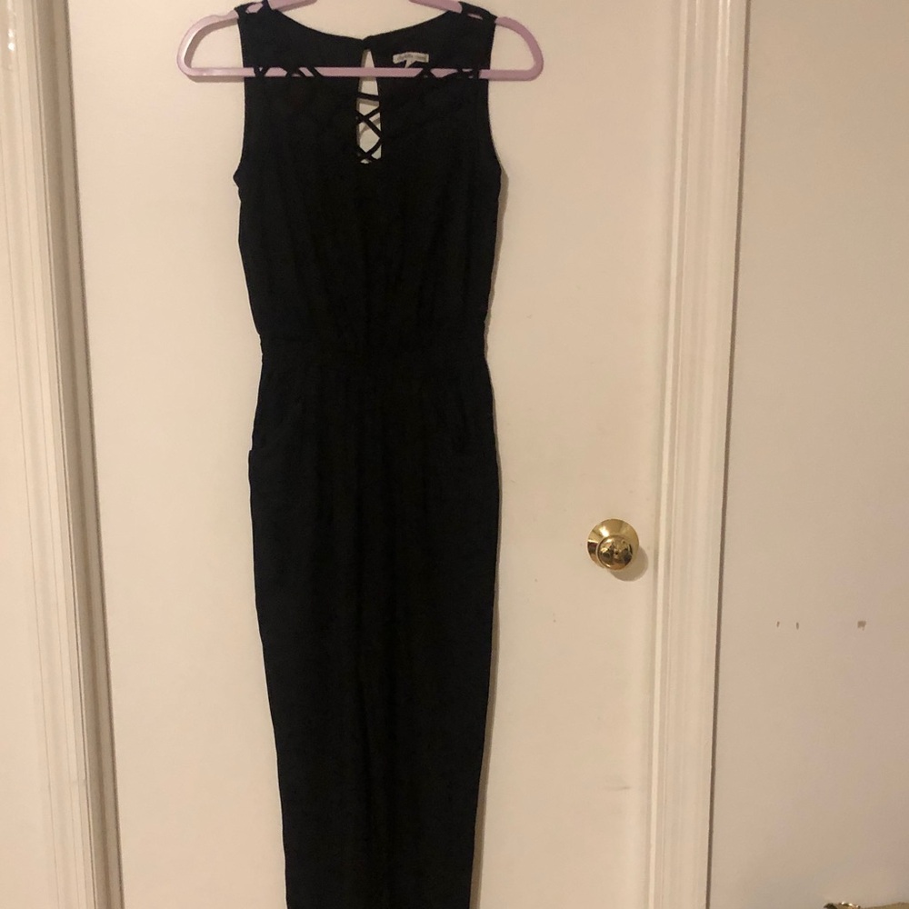 Black Sleeveless jumpsuit with Lace-Up front